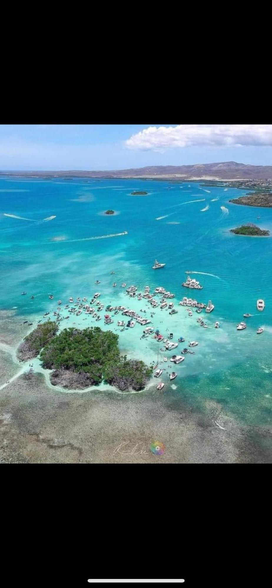 Combate El Carribe Paradise 卡沃罗霍 外观 照片